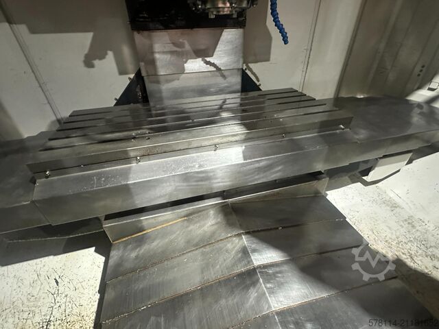 Vertikales Bearbeitungszentrum Dugard 1000E