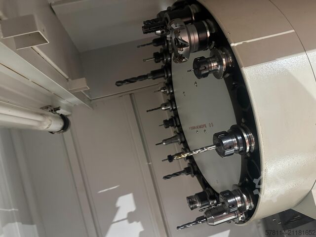 Vertikales Bearbeitungszentrum Dugard 1000E