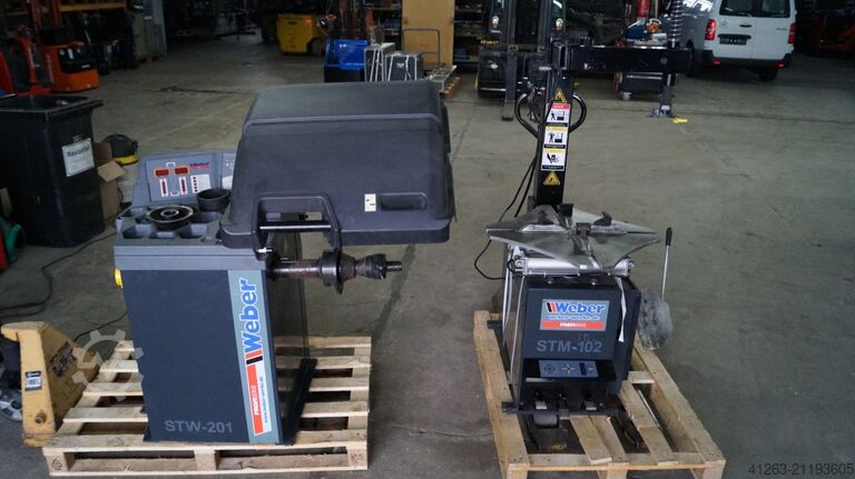 Reifenmontiermaschine Weber STM 102