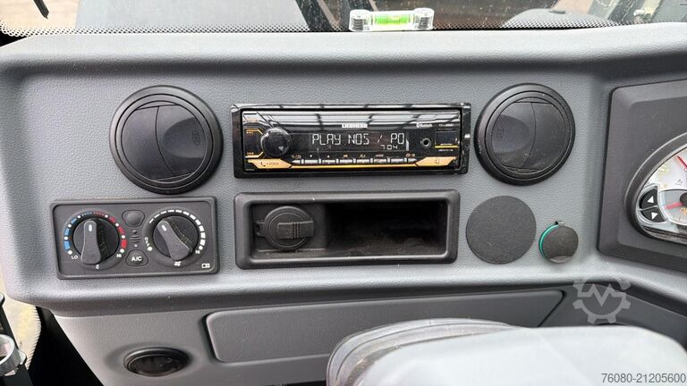 Teleskoplader Liebherr T42-7S (INCL BUCKET / BE MACHINE / LIKE NEW / 7...