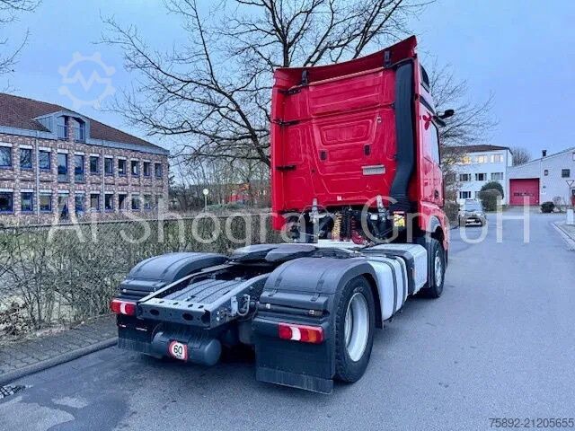 Standard-SZM Mercedes-Benz Actros 5 / 1845 StreamSpace / 2 x Tank / Eu6d