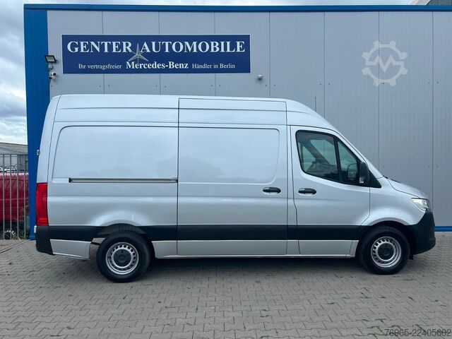 High top van MERCEDES-BENZ Sprinter 315 9G-TR HOCH+LANG KLIMA 3-SITZ KAMERA