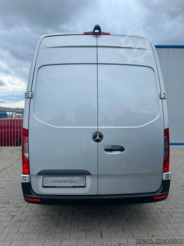 High top van MERCEDES-BENZ Sprinter 315 9G-TR HOCH+LANG KLIMA 3-SITZ KAMERA