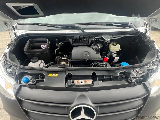 High top van MERCEDES-BENZ Sprinter 315 9G-TR HOCH+LANG KLIMA 3-SITZ KAMERA