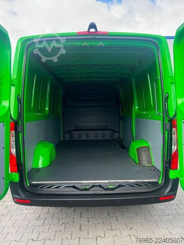 Panel van MERCEDES-BENZ SPRINTER 317 LANG 9G-TRONIC TOTWINKEL 360°KAMERA