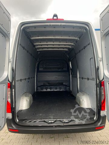 High top van MERCEDES-BENZ Sprinter 315 9G-TR HOCH+LANG KLIMA 3-SITZ KAMERA