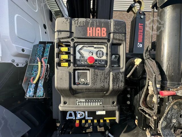 Hakenarmsystem Mercedes-Benz AROCS 4148 8X4 MET MULTILIFT ULT T 21 S51 HAAKA...