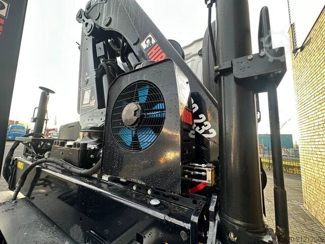 Hakenarmsystem Mercedes-Benz AROCS 4148 8X4 MET MULTILIFT ULT T 21 S51 HAAKA...
