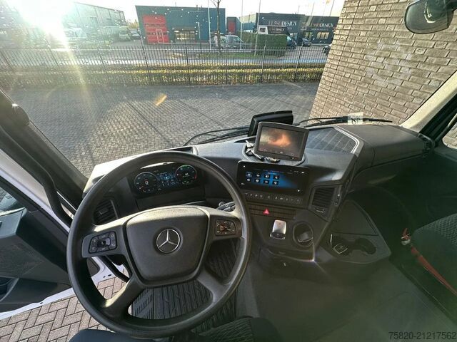 Hakenarmsystem Mercedes-Benz AROCS 4148 8X4 MET MULTILIFT ULT T 21 S51 HAAKA...