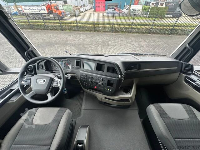 Crane truck MAN TGS 35.470 8X4 HMF 4020-K6 + FJ 600 K4  KRAAN/K...