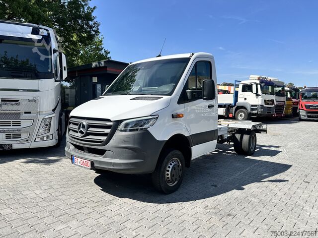 Van chassis Mercedes-Benz Sprinter 516 CDI 4X4