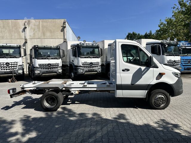 Van chassis Mercedes-Benz Sprinter 516 CDI 4X4