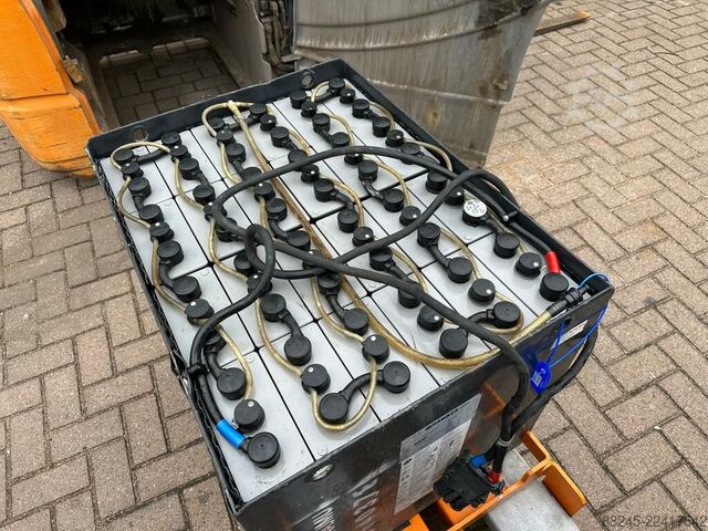 VS-22851 Electric triplex mast forklift Still RX20-16P STILL RX20-16P