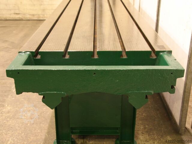 Clamping plate with T-slot unbekannt 945/2990/H870 mm