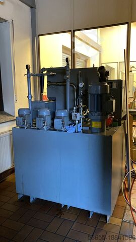 3-axis CNC milling machine Deckel Mori DMC 70 V Portal