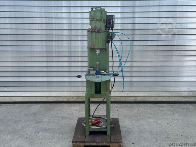 Hydraulic press MÜLLER TCE 2.1.1