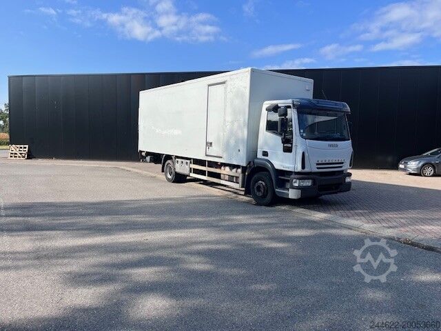 Box truck Iveco Eurocargo 140E18