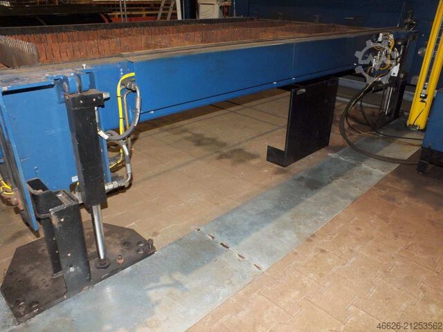 Laserschneidmaschine TRUMPF TruLaser 5030 Fiber