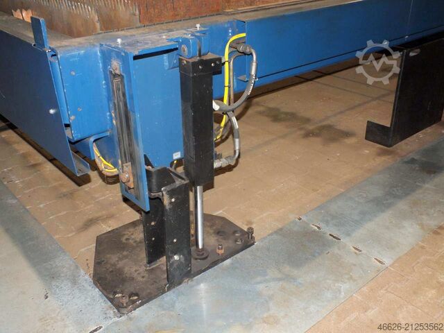 Laserschneidmaschine TRUMPF TruLaser 5030 Fiber