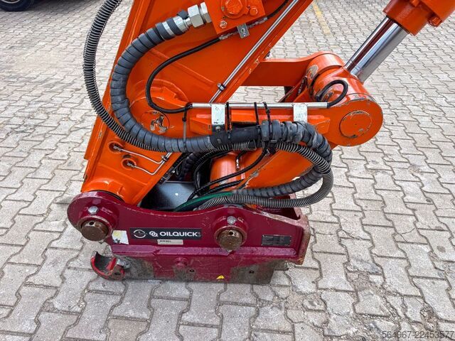 Chain excavator HITACHI ZX250 LCN-7 OQ80SW vollhydr. ZSA