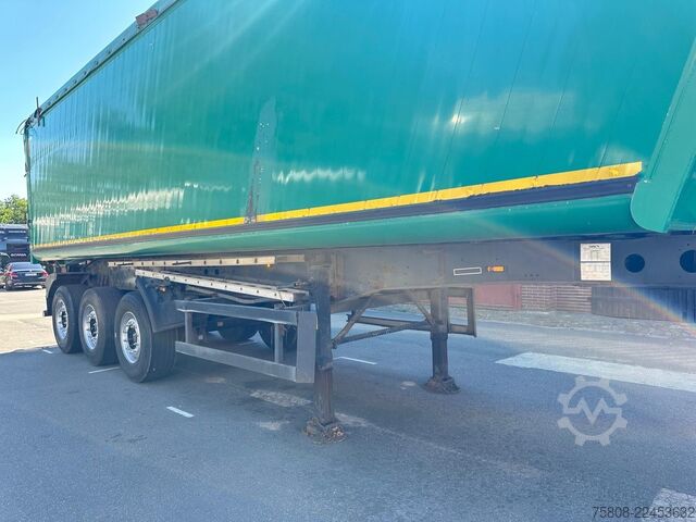 Tipper semitrailer SCHMITZ CARGOBULL SKI 24 SL 9.6 Alu Liftachse 50m³3xvorhanden