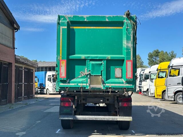 Tipper semitrailer SCHMITZ CARGOBULL SKI 24 SL 9.6 Alu Liftachse 50m³3xvorhanden