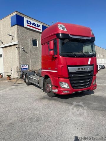 Wechselfahrgestell LKW DAF XF 530 FAN 6X2 trasporto containers