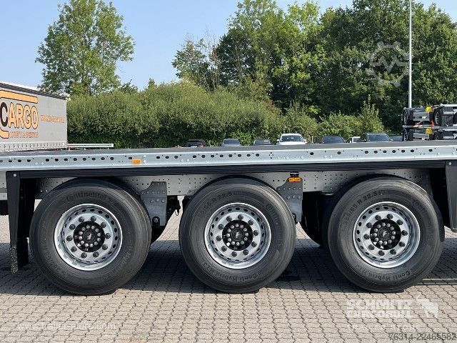 Flatbed semitrailer Schmitz Cargobull Plateau Standard