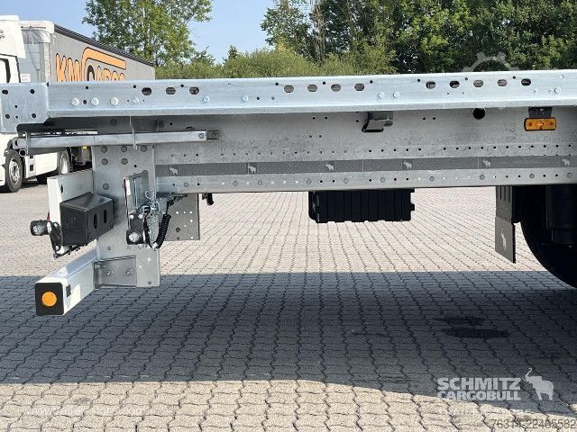 Flatbed semitrailer Schmitz Cargobull Plateau Standard