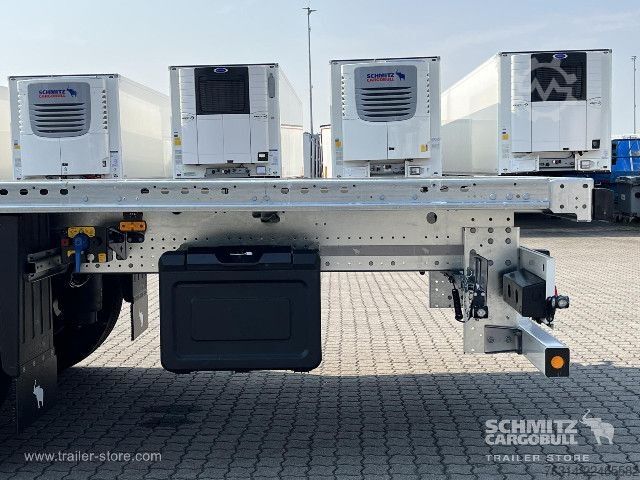 Flatbed semitrailer Schmitz Cargobull Plateau Standard