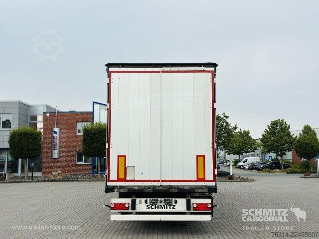 Auflieger mit Pritsche & Plane Schmitz Cargobull Curtainsider Standard Getränke