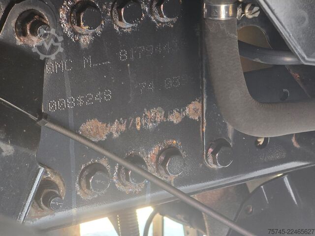 Standard tractor unit MAN TGX 18.510 *ACC*2X TANK * RETARDER*1.HAND