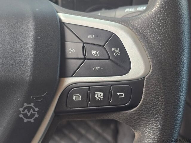 Standard tractor unit IVECO S-WAY 530 * RETARDER * 2 X TANK * ACC * WENIG KM