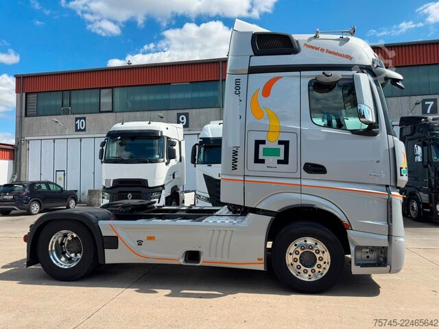 Standard tractor unit MERCEDES-BENZ ACTROS 1846 * ADR * RETARDER * STANDKLIMA * ACC