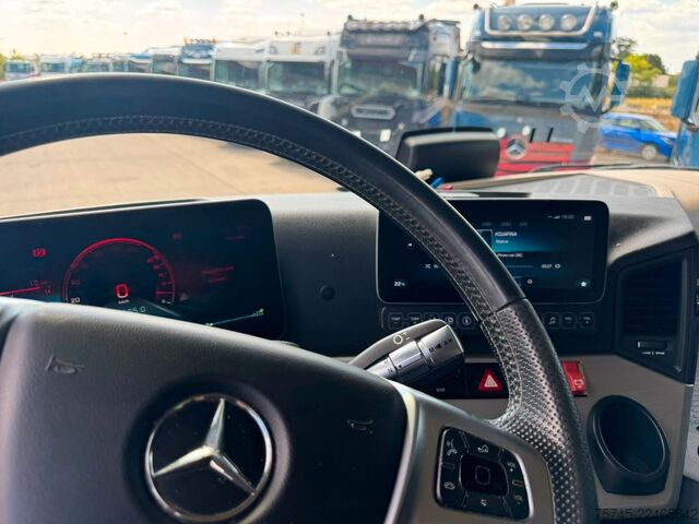 Standard tractor unit MERCEDES-BENZ ACTROS 1846 * ADR * RETARDER * STANDKLIMA * ACC
