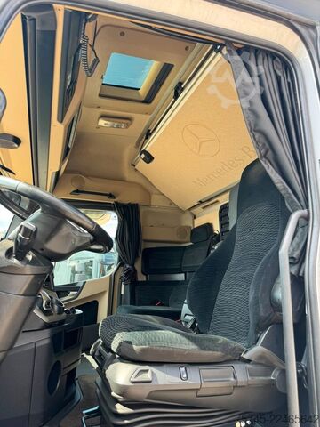 Standard tractor unit MERCEDES-BENZ ACTROS 1846 * ADR * RETARDER * STANDKLIMA * ACC