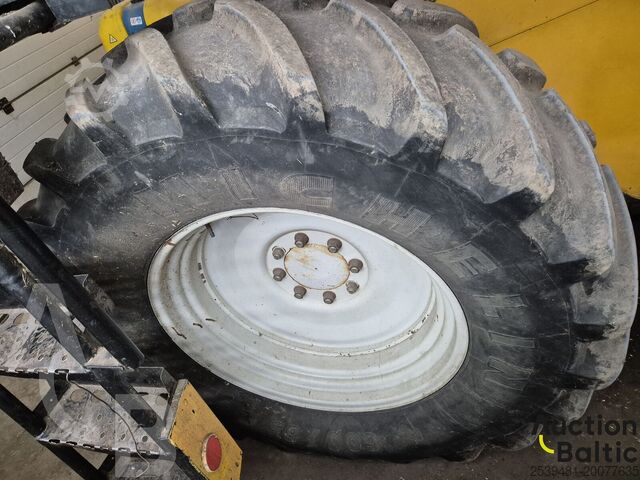 Combine Sampo Sampo-Rosenlew SR 2075 TS