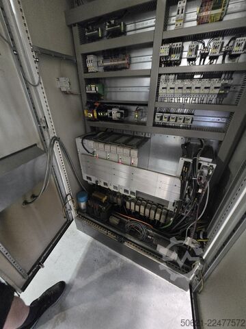 Universal machining center 5 axes Matec 30HV