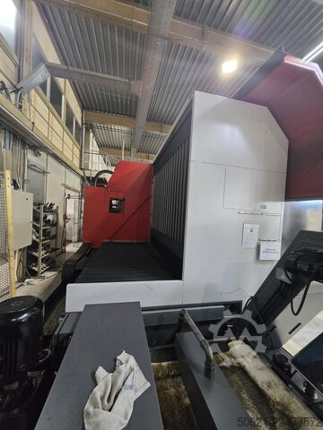 Universal machining center 5 axes Matec 30HV