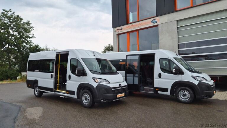 High top van PEUGEOT Boxer  Hochraum 9 Sitzer L3H2 verglast BlueHDi