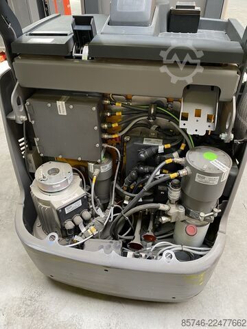 ECE 310 * DEMO * Atex EX * 3G / Zone 2 !! NEW battery !! JUNGHEINRICH ECE 310 * DEMO * Atex EX * 3G / Zone 2 !! NEW battery !!