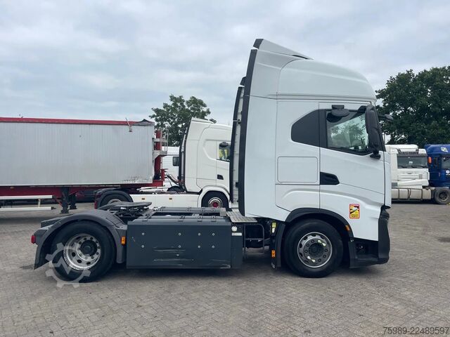 Standard-SZM Iveco S-WAY 460 CNG,  RETARDER, ACC