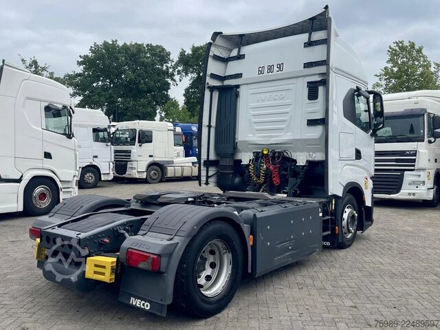 Standard-SZM Iveco S-WAY 460 CNG,  RETARDER, ACC