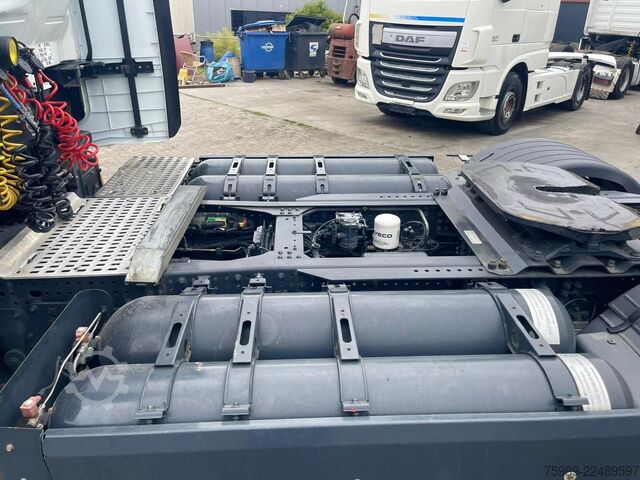 Standard-SZM Iveco S-WAY 460 CNG,  RETARDER, ACC