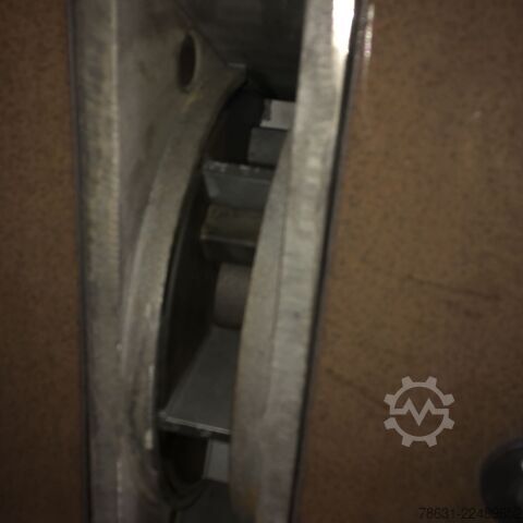 Strahlmaschine, Sandstrahlmaschine. CZ - Rolitech TSMZ 250-20 10/10
