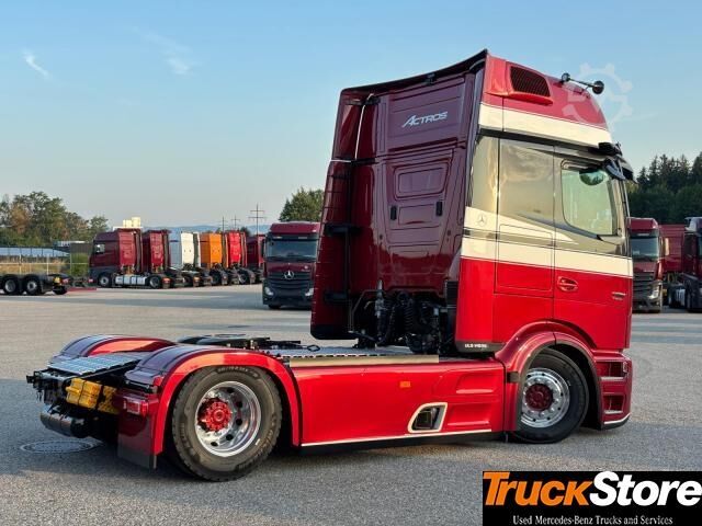 Standard SZM  Actros 1863 HERITAGE MOTION
