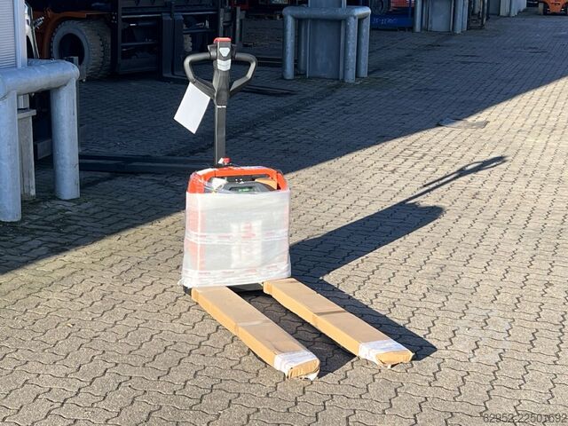 Niederhubwagen Toyota TYRO LHE 130 B