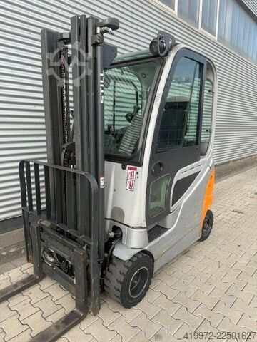 Elektro 4 Rad-Stapler Still RX60-20