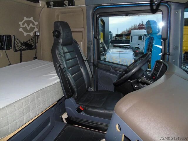 Standard tractor Scania R 520 + ETADE + V8 + euro 6 + NICE TUCK