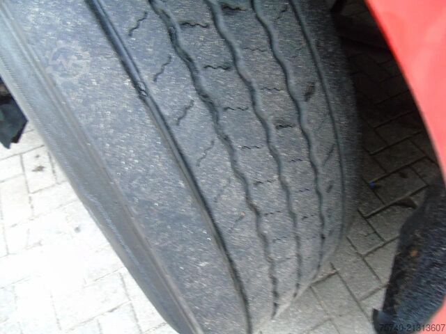 Standard tractor Scania R 520 + ETADE + V8 + euro 6 + NICE TUCK